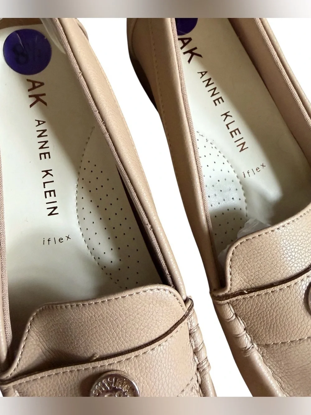 AK Anne Klein iFlex Taupe Loafers Moc Toe Logo Comfort Flats Size 8.5 Classic